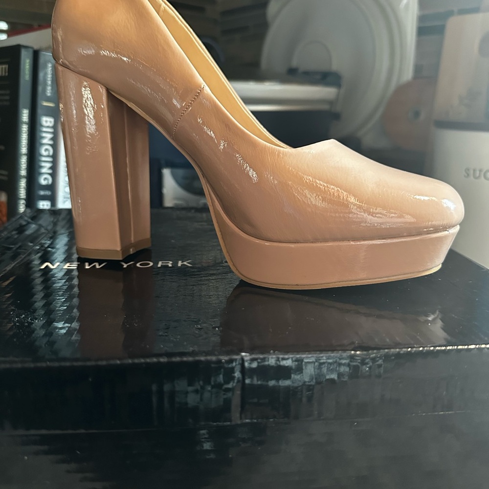 New York & Company Tan Platform Heels with Chunky Block Heel